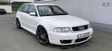 Audi RS4 2.7 quattro Sonderlackierung - aus 2000: Kombi