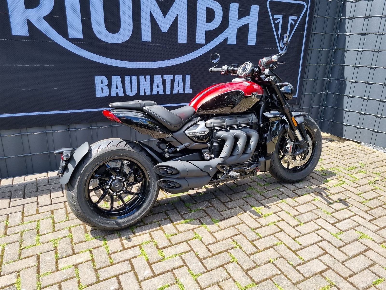 Fahrzeugabbildung Triumph Rocket 3 R sofort Verfügbar Rocket 3R Storm