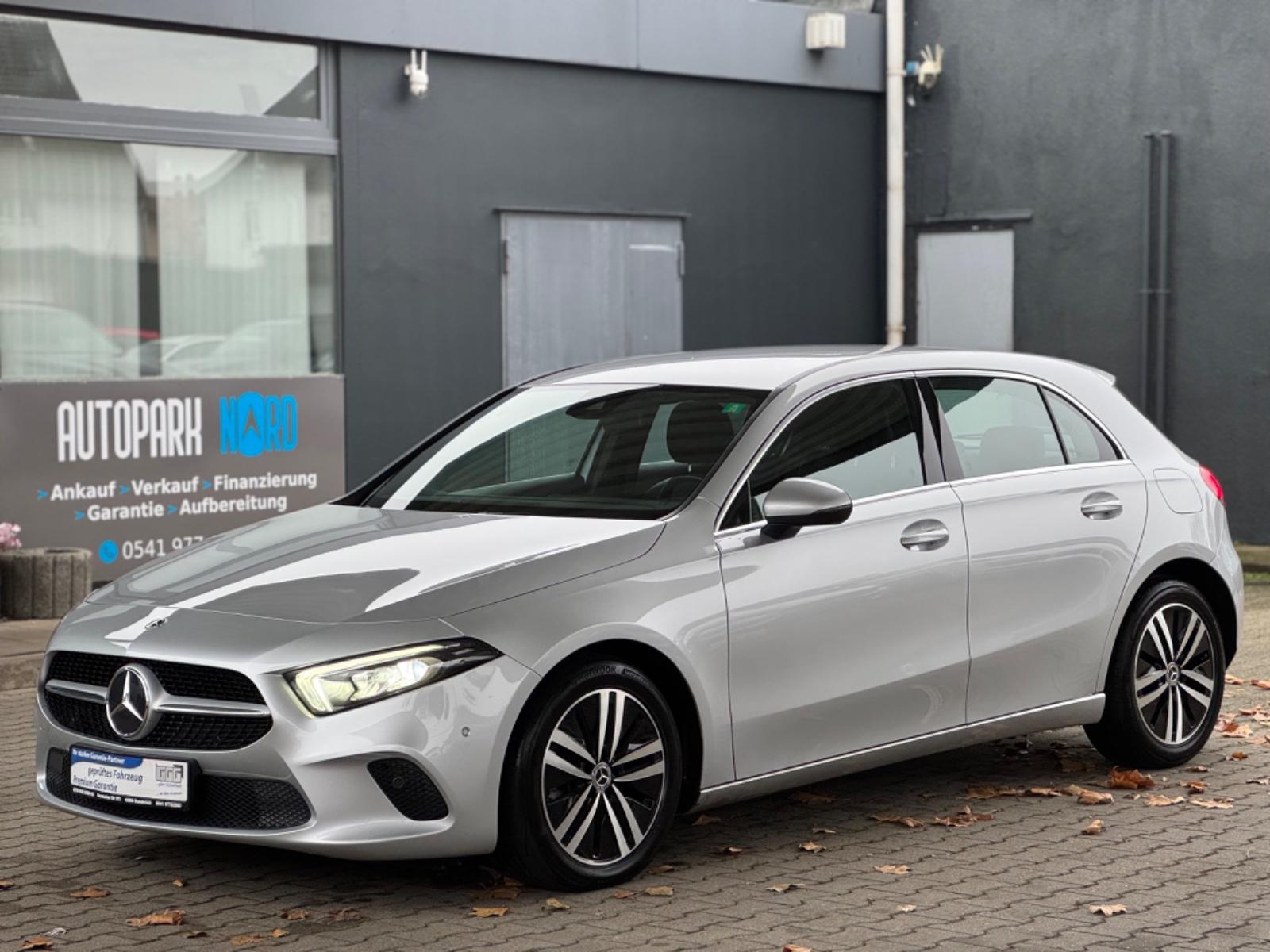 Mercedes-Benz A 180 d AMBIENTE/SPURHALTE/ABSTANDSWARNER/TEILLE