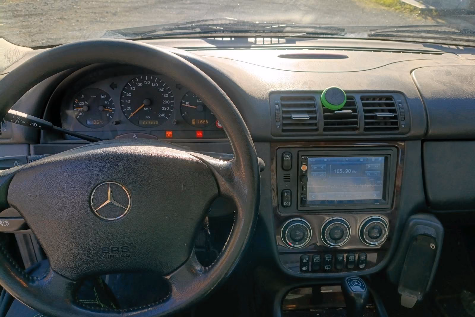 Mercedes-Benz ML270 2004 — photo 8