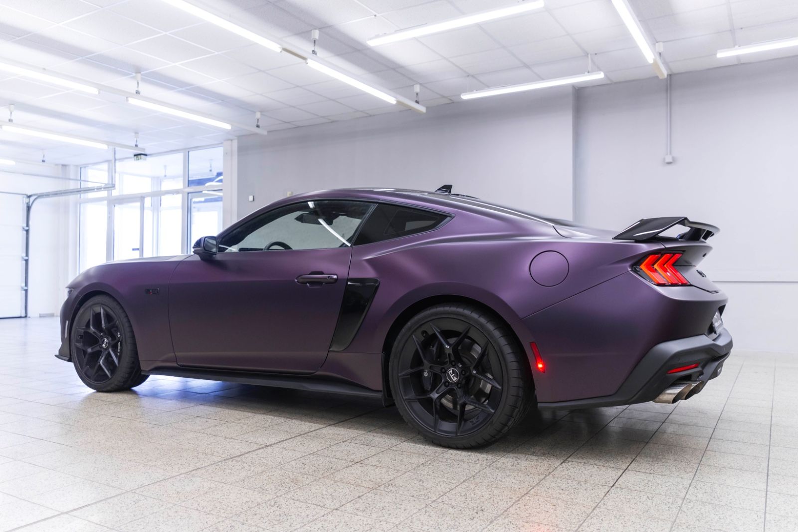 Fahrzeugabbildung Ford Mustang 5.0L V8 COYOTE KAM TOTW LED CARPLAY