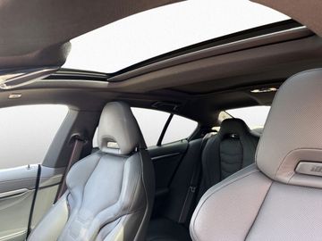 BMW M850 - 11