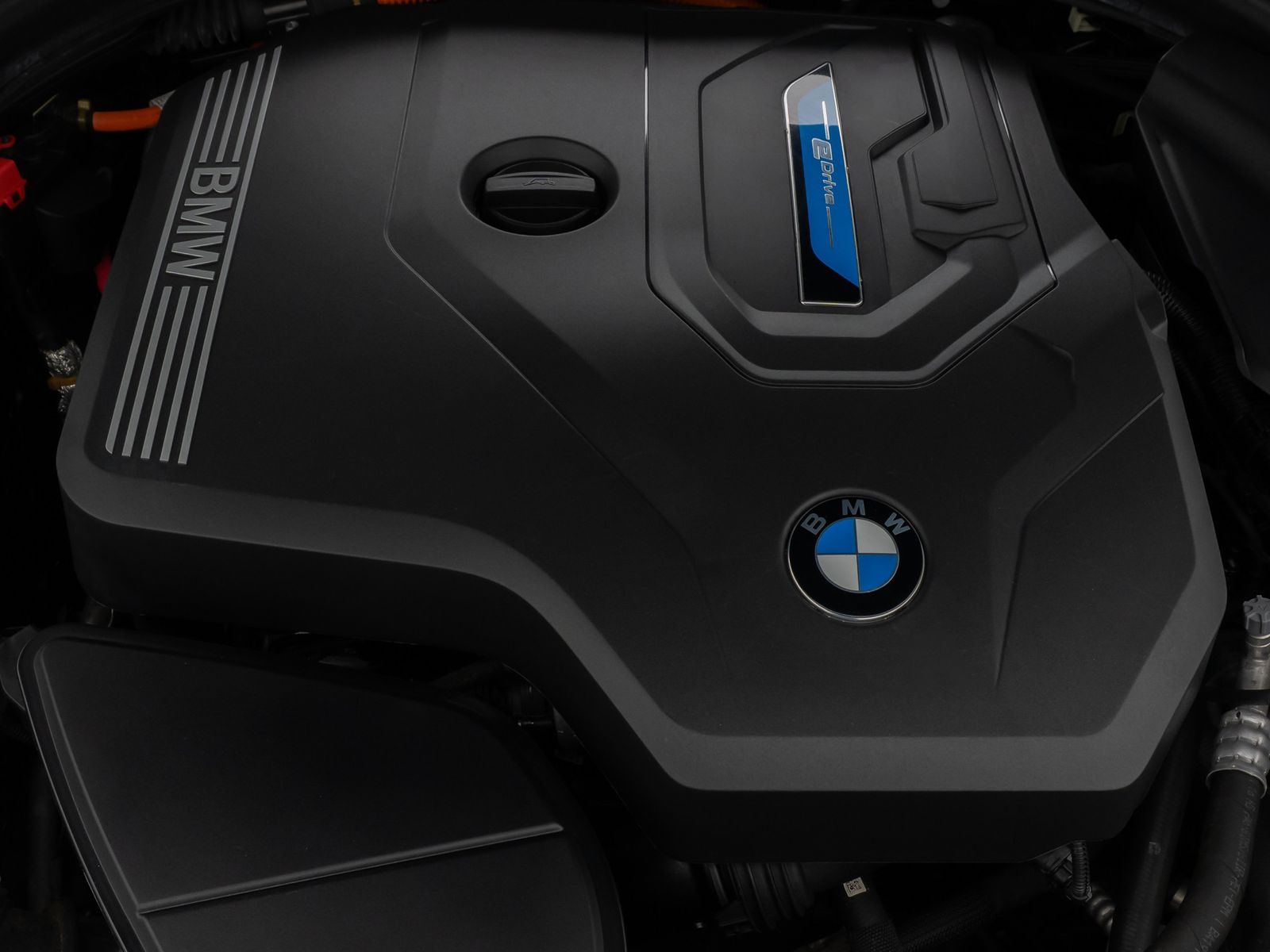 Fahrzeugabbildung BMW 530e Alarm DAB Kamera HiFi Leder Sport 18Zoll