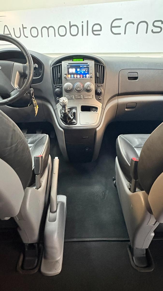 Hyundai H-1 Premium Grand