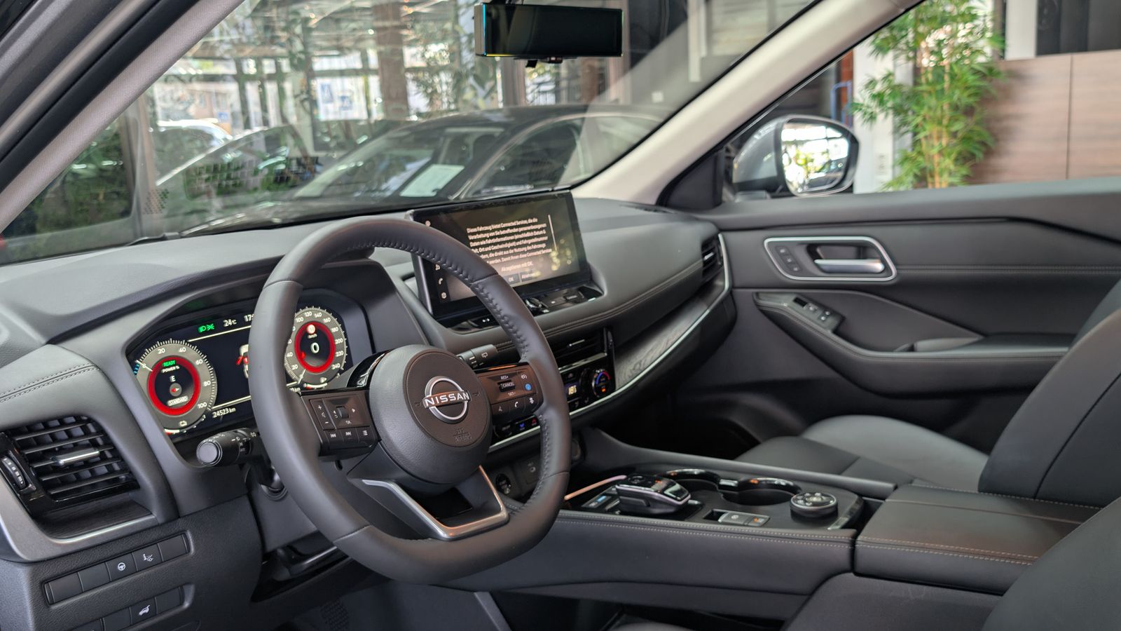 Fahrzeugabbildung Nissan X-Trail 1.5 e-Power e-4 Tekna Bose HUD LED 20"