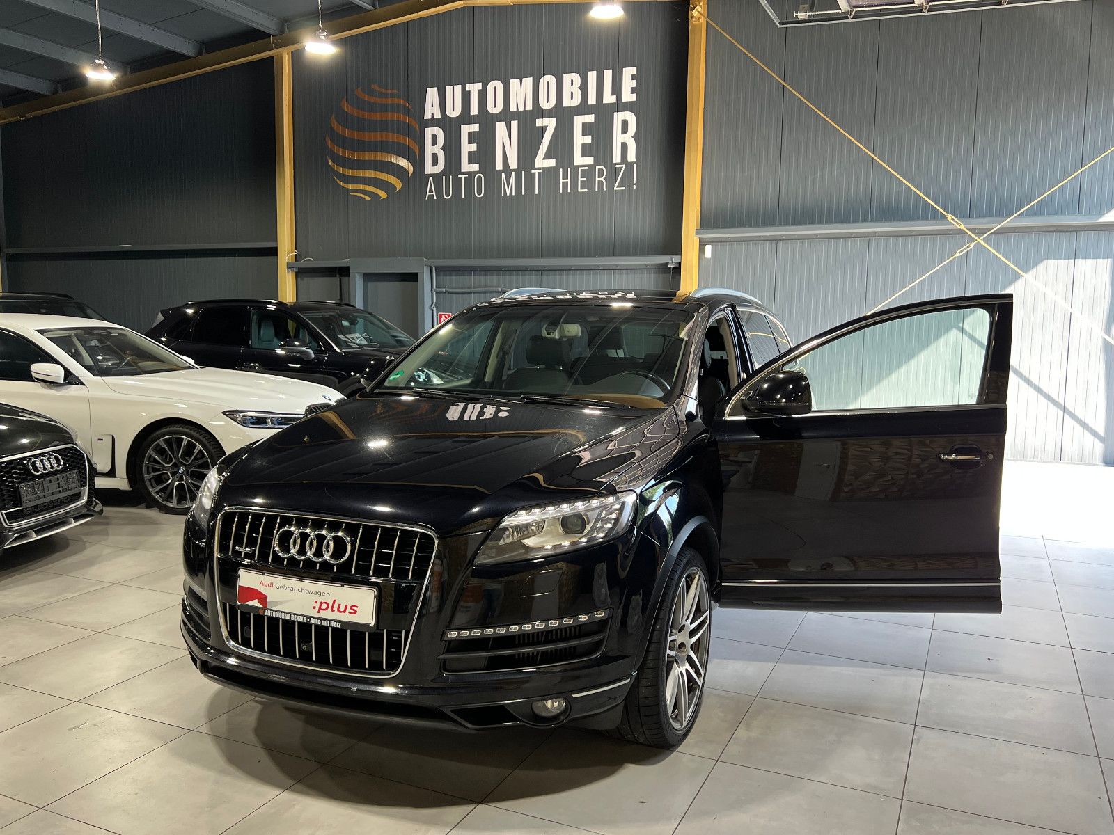 Fahrzeugabbildung Audi Q7 3.0 TDI quattro//S-LINE//PANO//360''KAM//BOSE