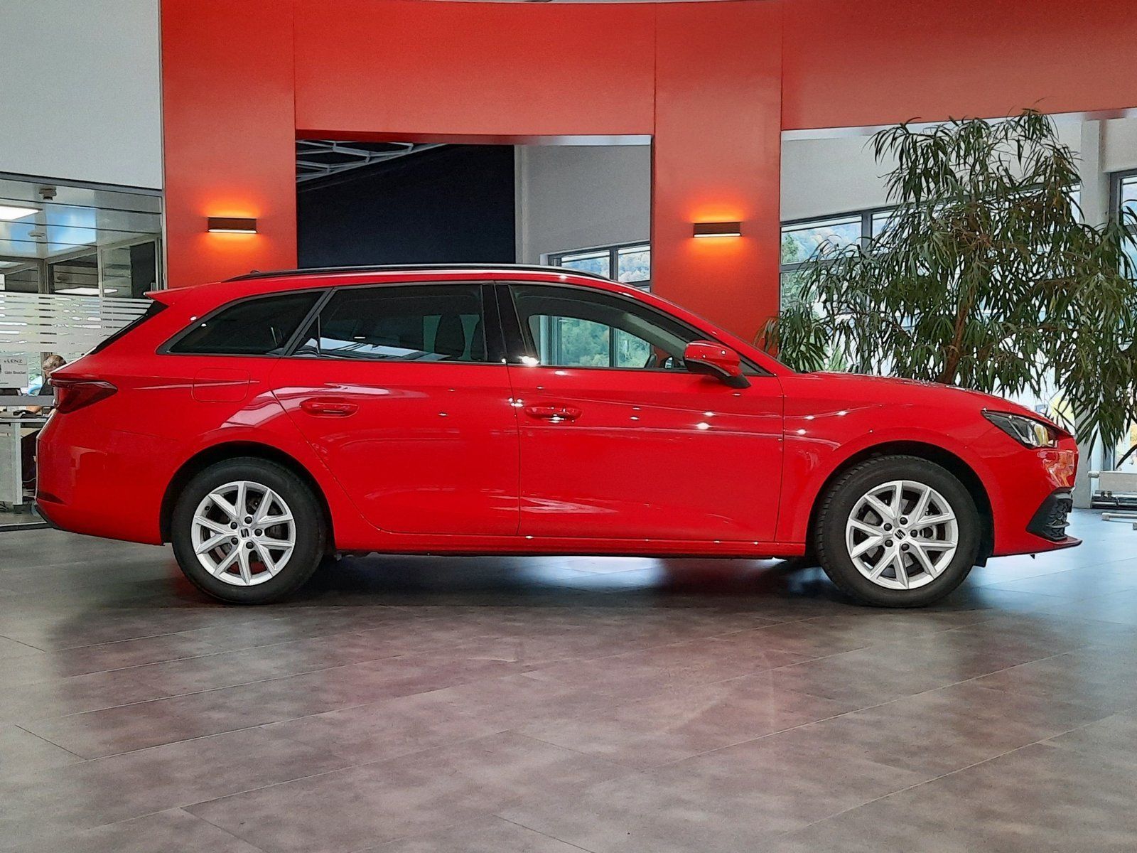 Fahrzeugabbildung SEAT Leon ST TSI DSG Style *Cam*LED*Sitzhzg*Full-Link