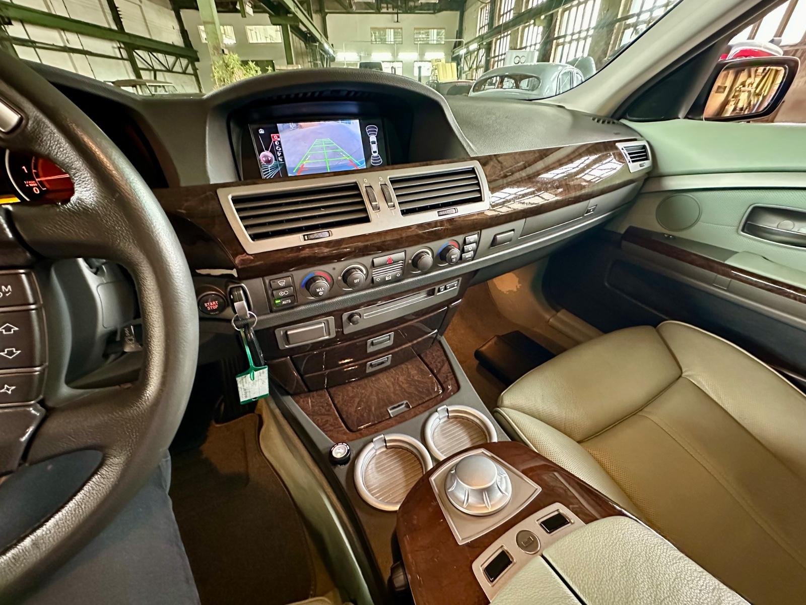 BMW 745i E65 V8 Prins LPG schiefergrün Top Zustand!