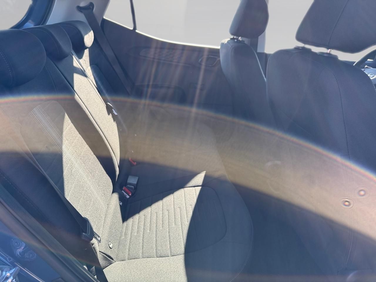 Fahrzeugabbildung Hyundai i10 TREND Fernlichtass. Kam. KlimaA LM Navi PDC