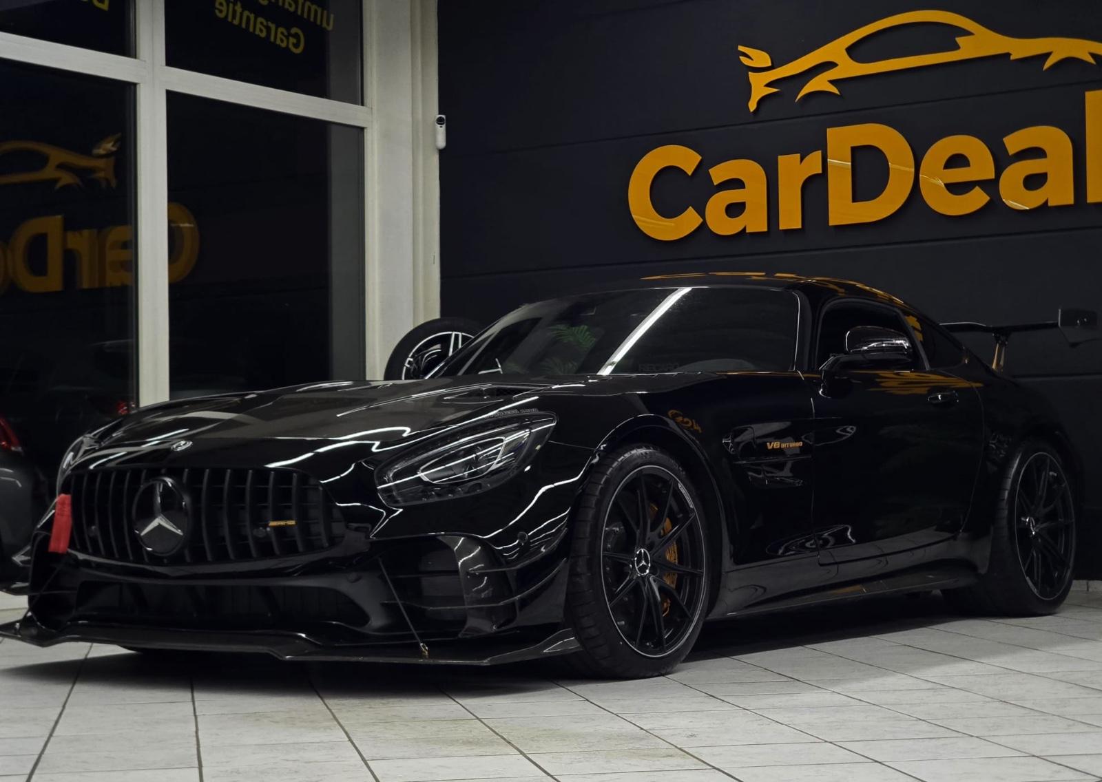 Mercedes-Benz AMG GT R