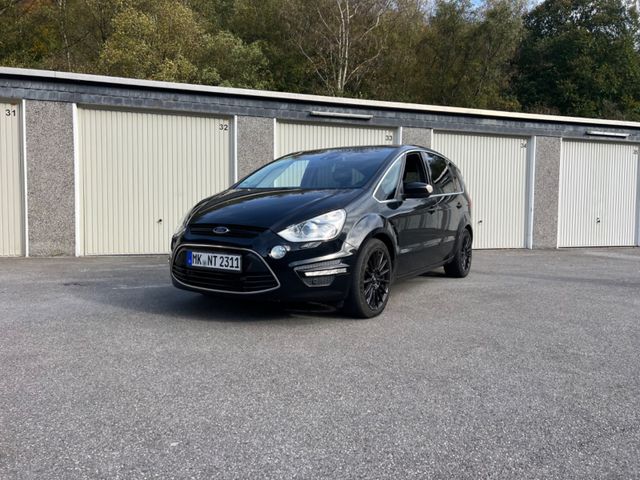 Ford S-Max 2,2 TDCi 147kW DPF Titanium X Titanium X