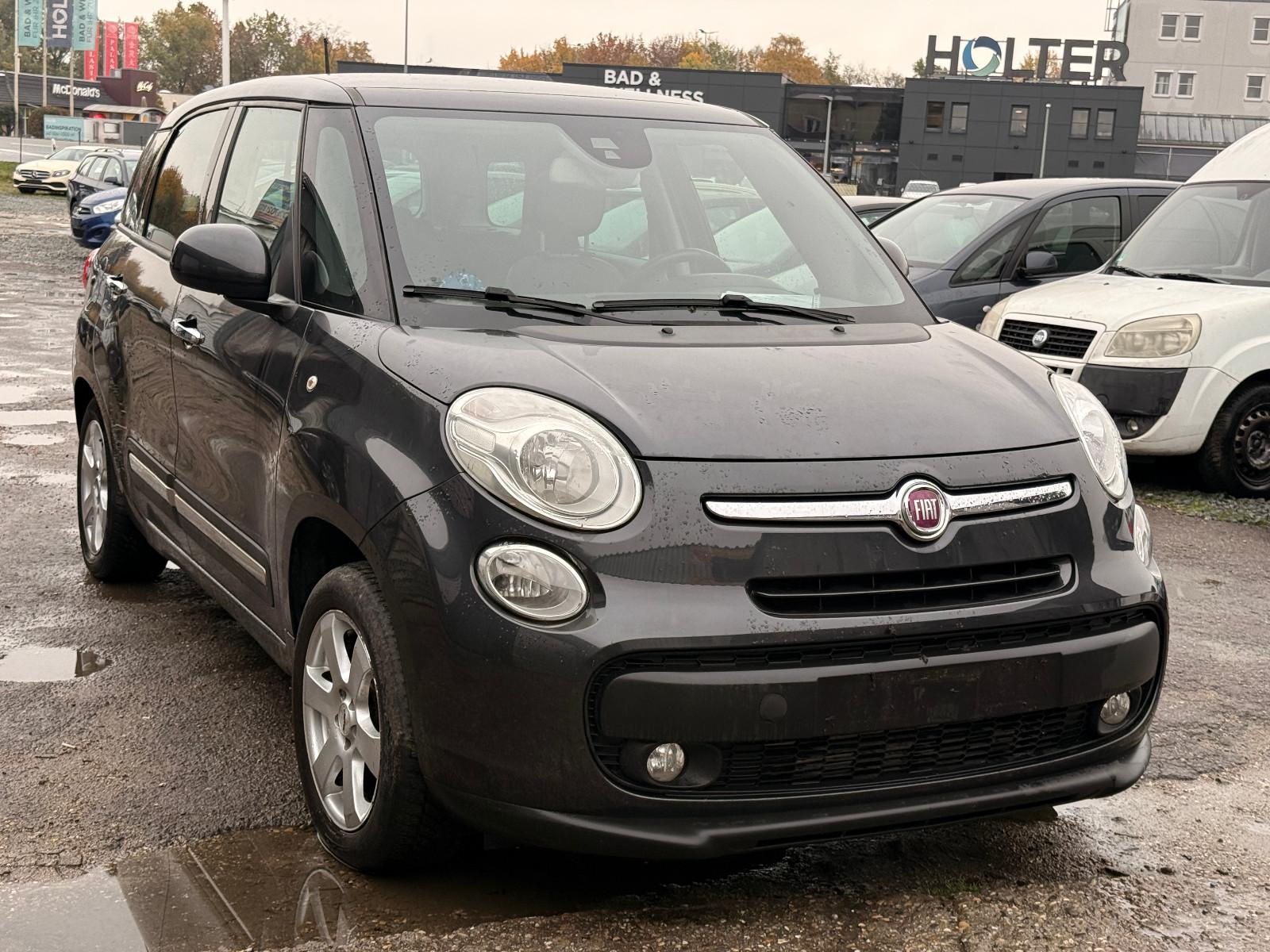Fiat 500L 2013 — photo 17