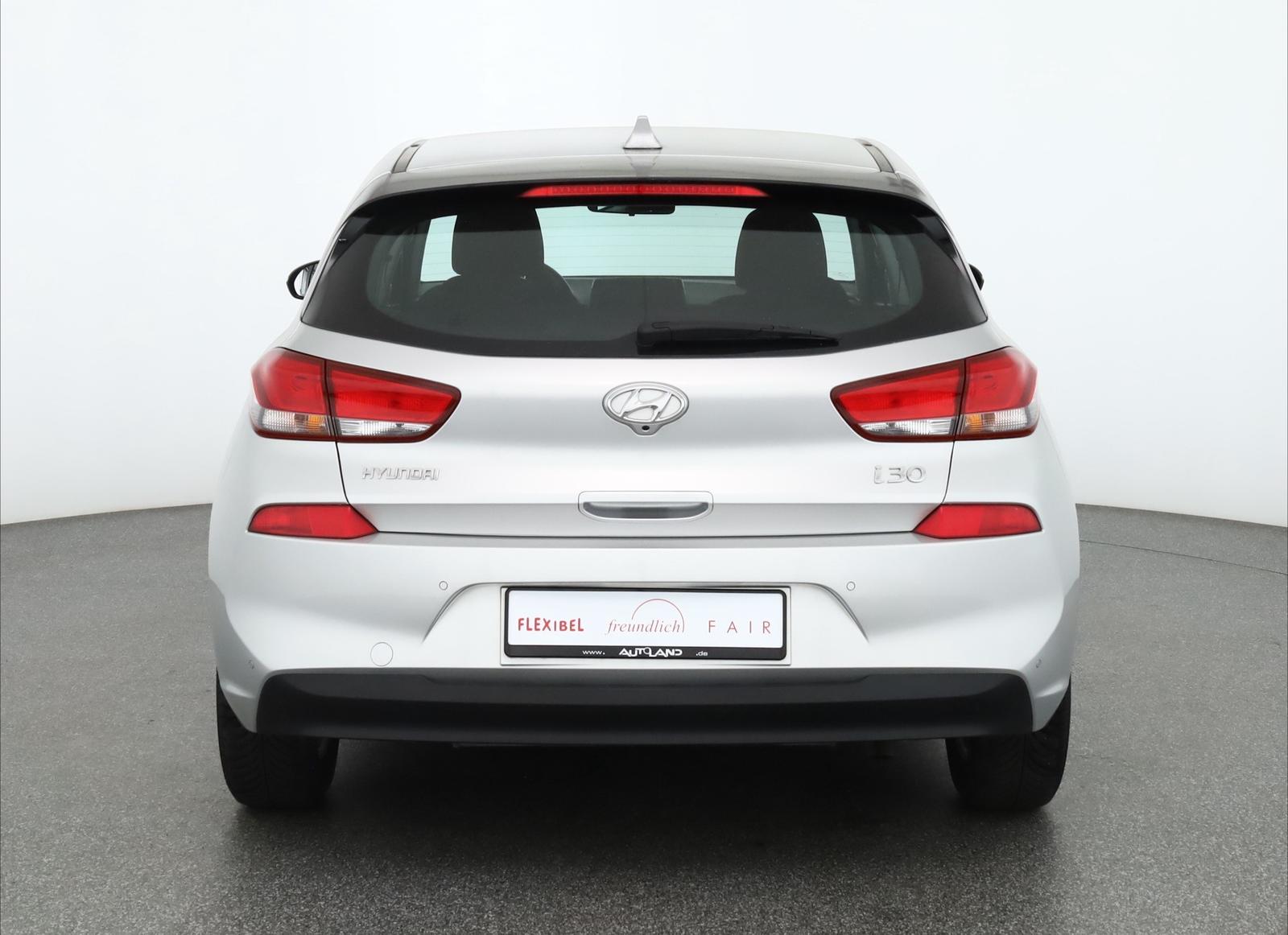 Hyundai i30 1.0 T-GDI Select Navi Android Apple Tempomat