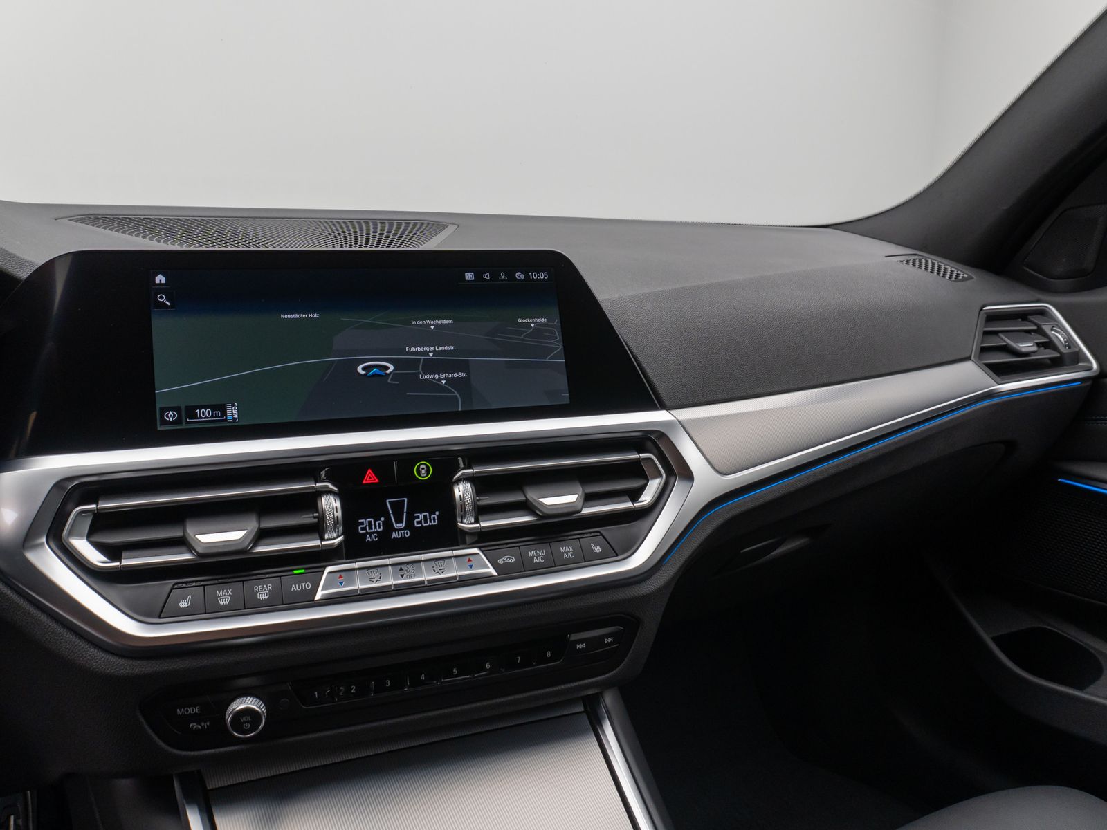 Fahrzeugabbildung BMW 330e M Sport Kamera Laser HUD DAB HiFi Komfort