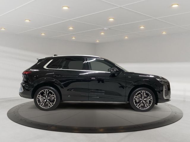 Q3 SUV e-hybrid +Sline+ACC+TechPlus+LEDPlus