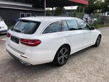 Mercedes-Benz E 200 d T Autom.Originalfarbe Weiß,Ex Taxi - Mercedes-Benz E-Class: Taxi
