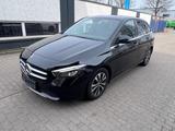 Mercedes-Benz B 180 d DCT - Mercedes-Benz B-Klasse: Taxi