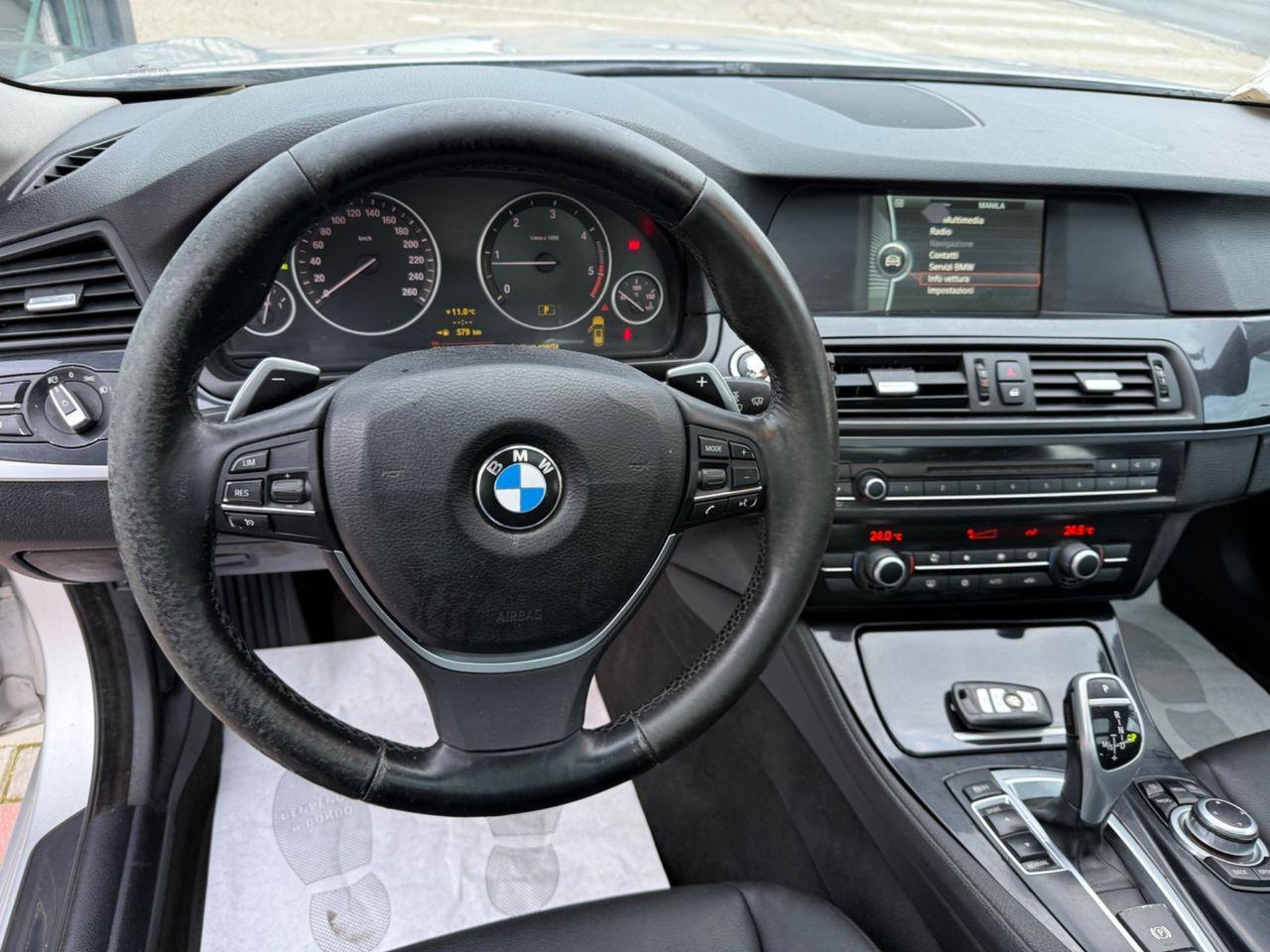 BMW 520 2011 — photo 11