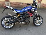 Husqvarna Nuda 900 R - SUPER MOTO