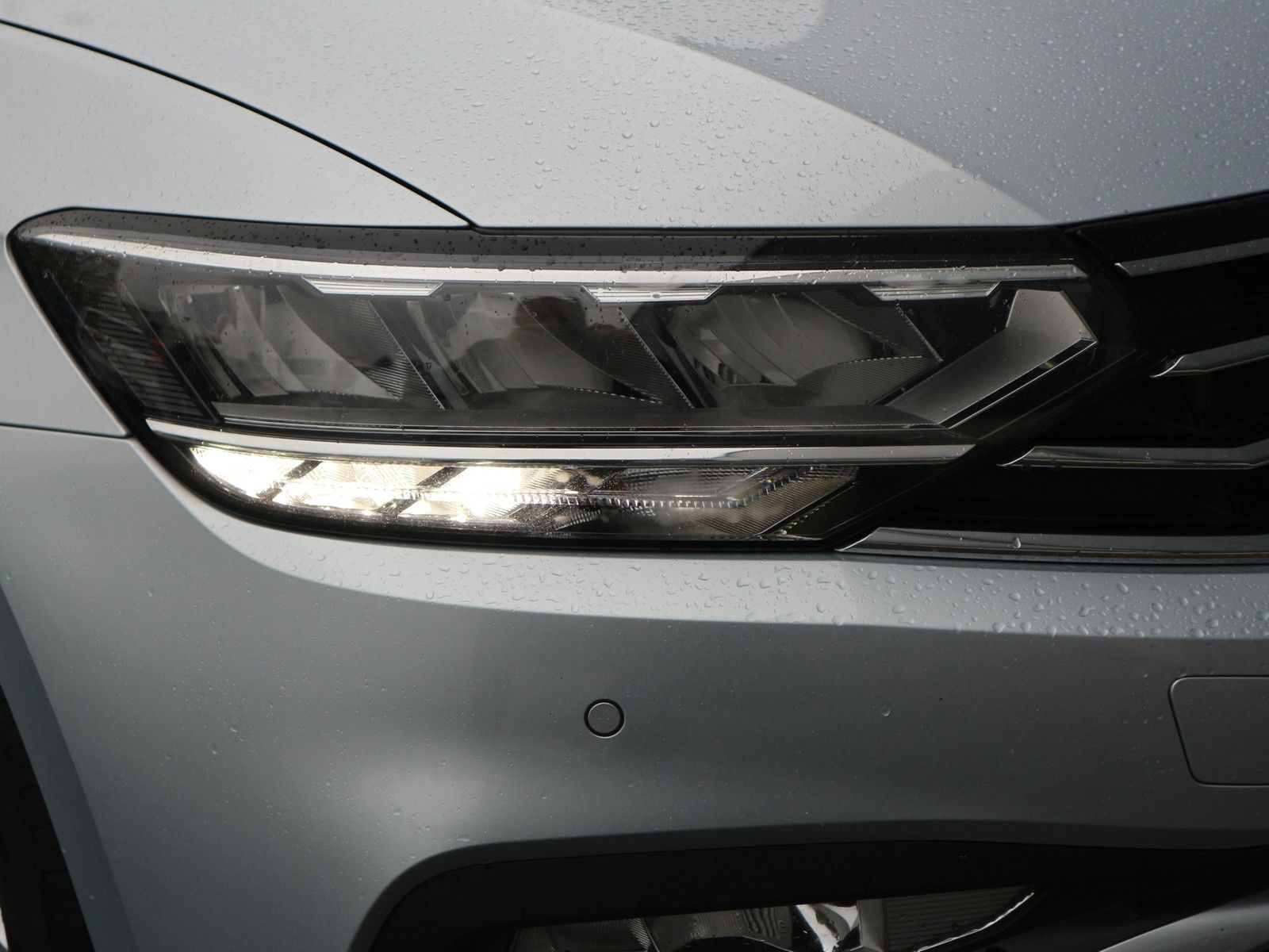 Volkswagen Passat - Bild 5