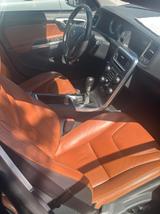 Volvo V60 Kombi Summum2.0dLederPanoramaKamera - Volvo V60: Summum