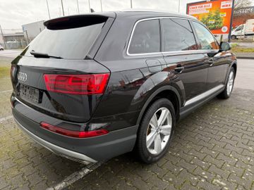 Audi Q7 - 5
