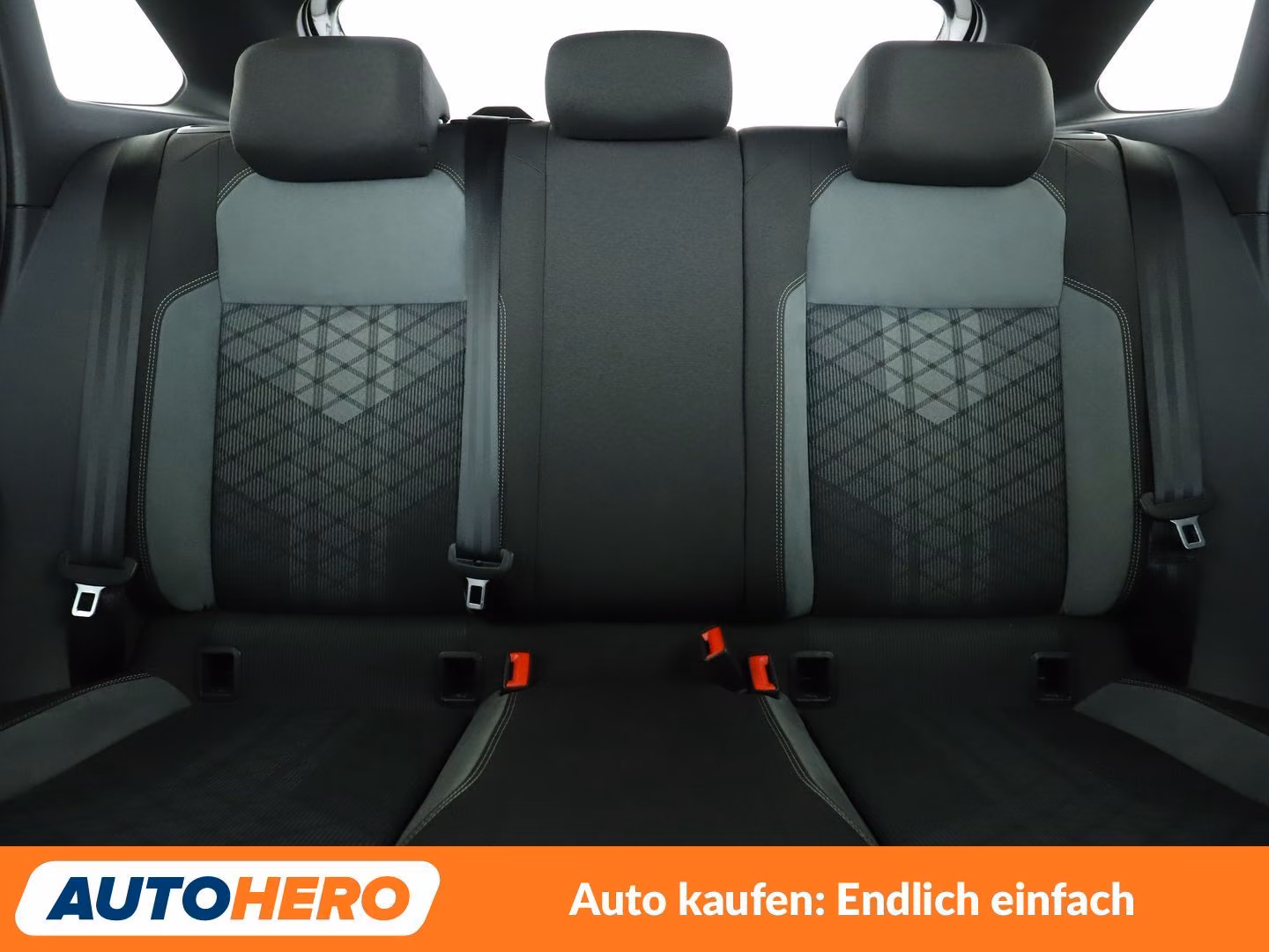 Volkswagen Taigo 1.5 TSI ACT R-Line Aut.*NAVI*LED*ACC*