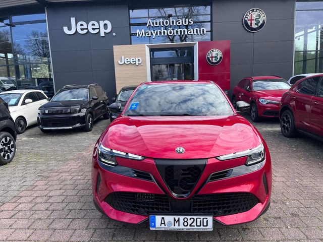Alfa Romeo Junior Ibrida 1.2 VGT 48V-Hybrid 100 kW Speciale
