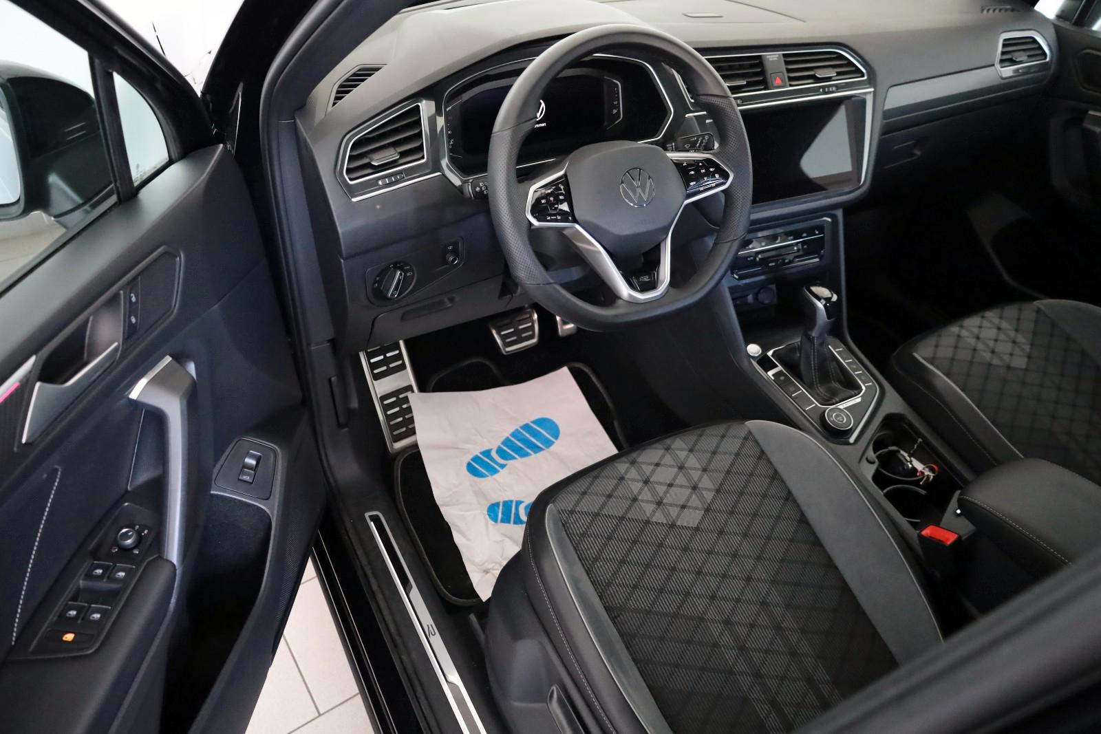 Volkswagen Tiguan Allspace R-Line 4M Navi,HUD,Panorama,ACC, миниатюра 9