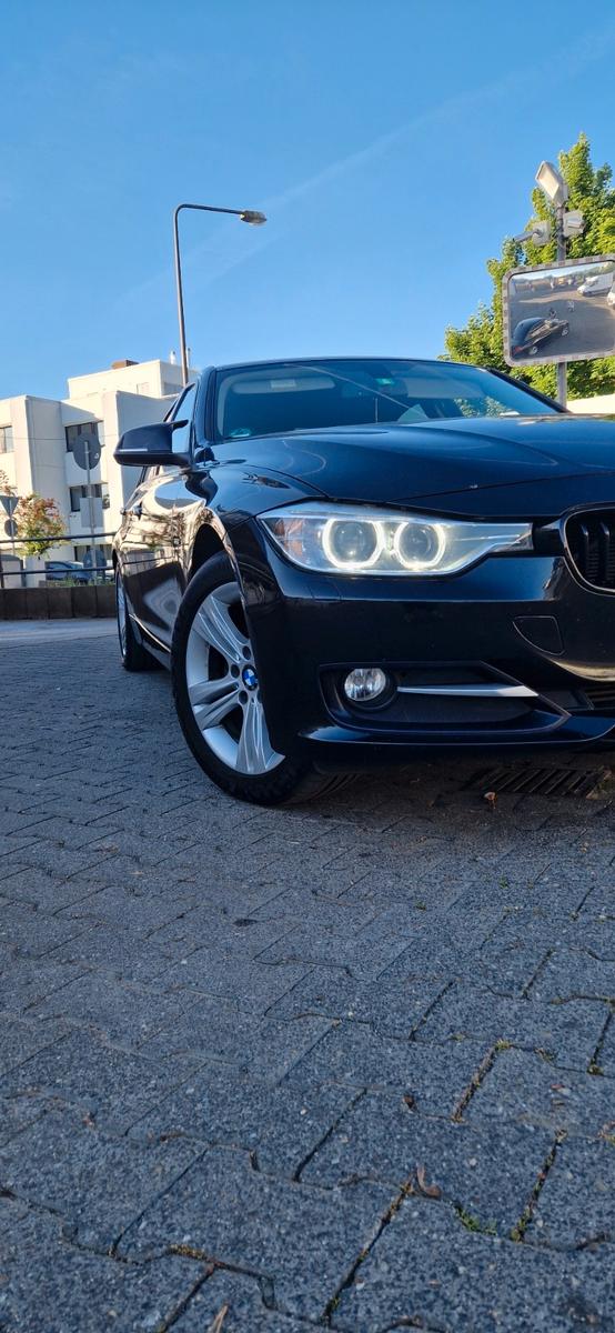 BMW 320