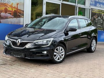 Fotografie Renault Megane IV Grandtour LED pure vision+Winter Paket