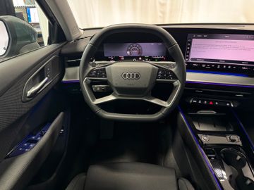 Audi Q3 TFSI 110 kW AHK*StHz*Panodach*