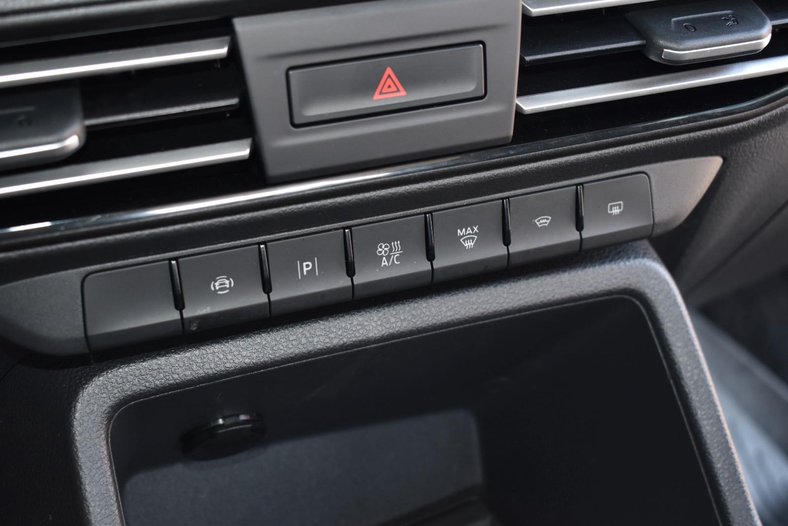 Ford Tourneo Connect 1.5 EcoBoost Aut. Titanium Navi, миниатюра 24