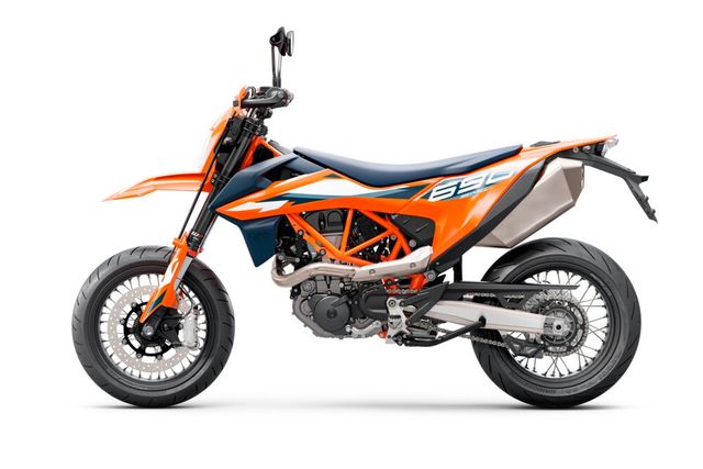 KTM 690 SMC R  2024 auch A2 "KTM KÖSTLER"