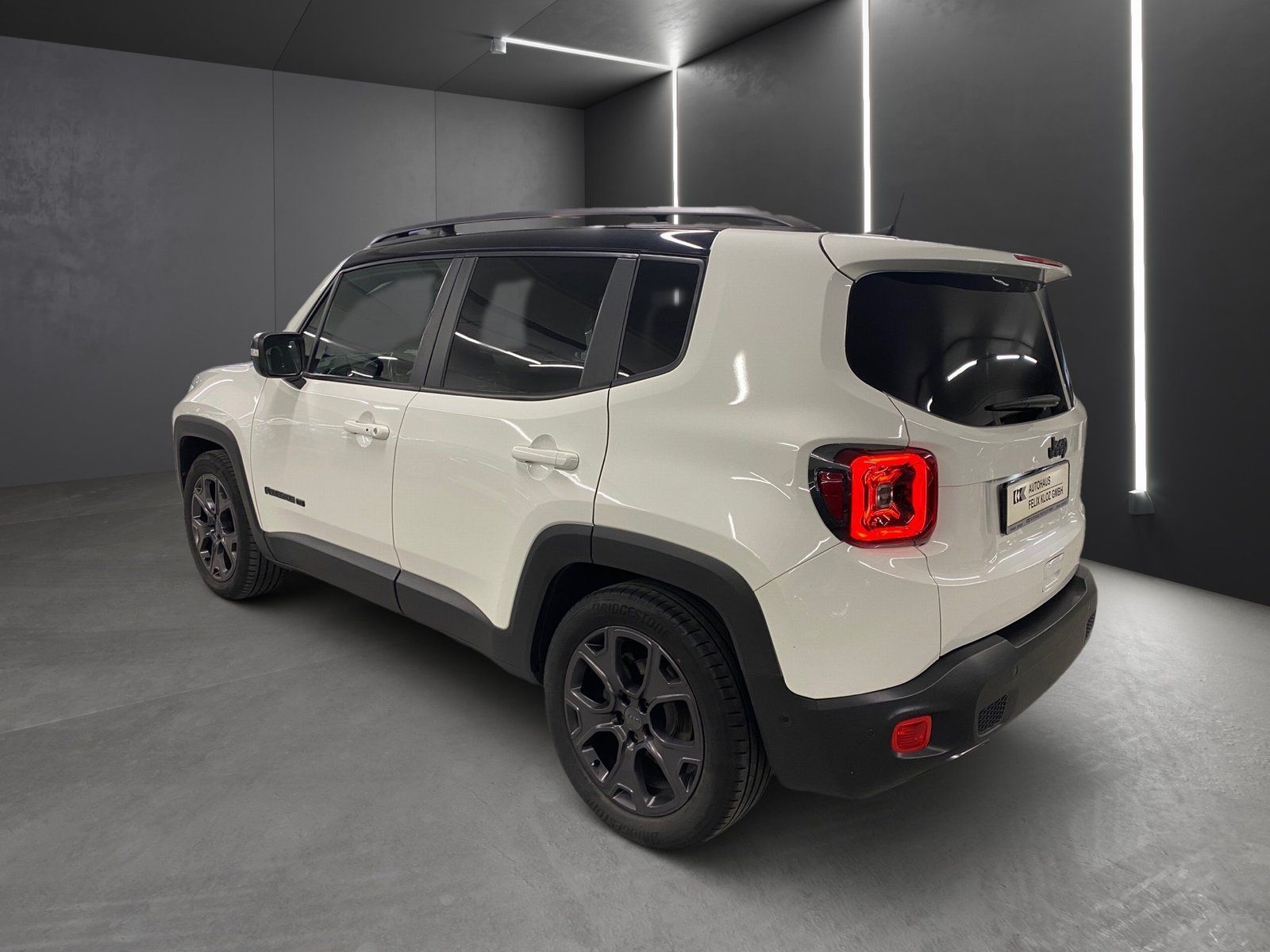 Fahrzeugabbildung Jeep Renegade 1.3 T-GDI 80th Anniversary*AHK*LED*PDC