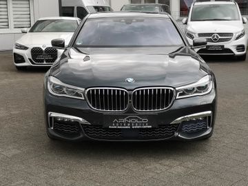 BMW 750 - 3