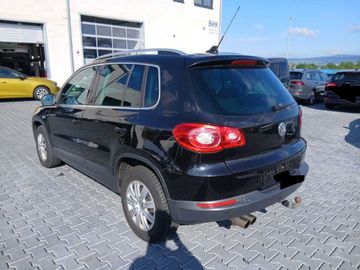 Volkswagen Tiguan - 7