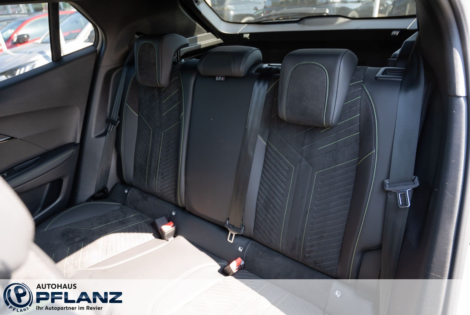 Peugeot 2008 - Bild 8