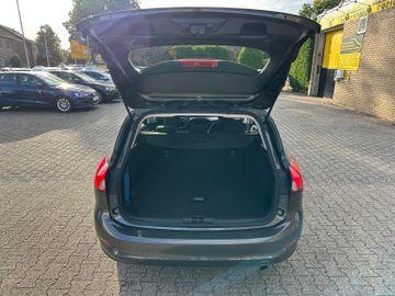 Ford Focus - 8