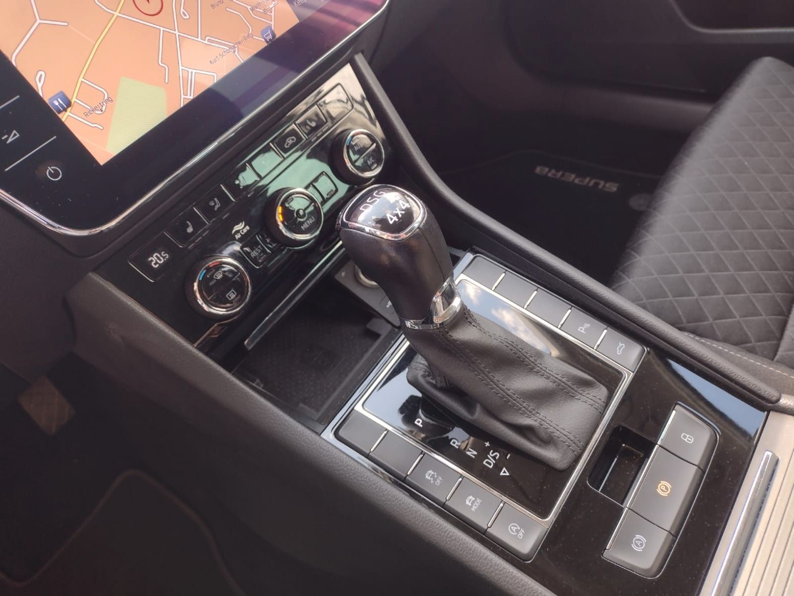 Skoda Superb (10/2018, Diesel)