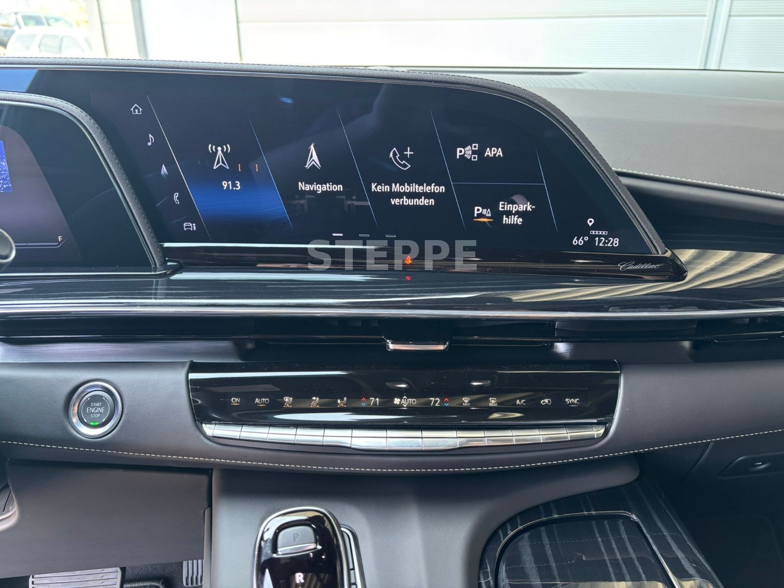 Cadillac Escalade V-Series 6.2 V8 Supercharged AWD