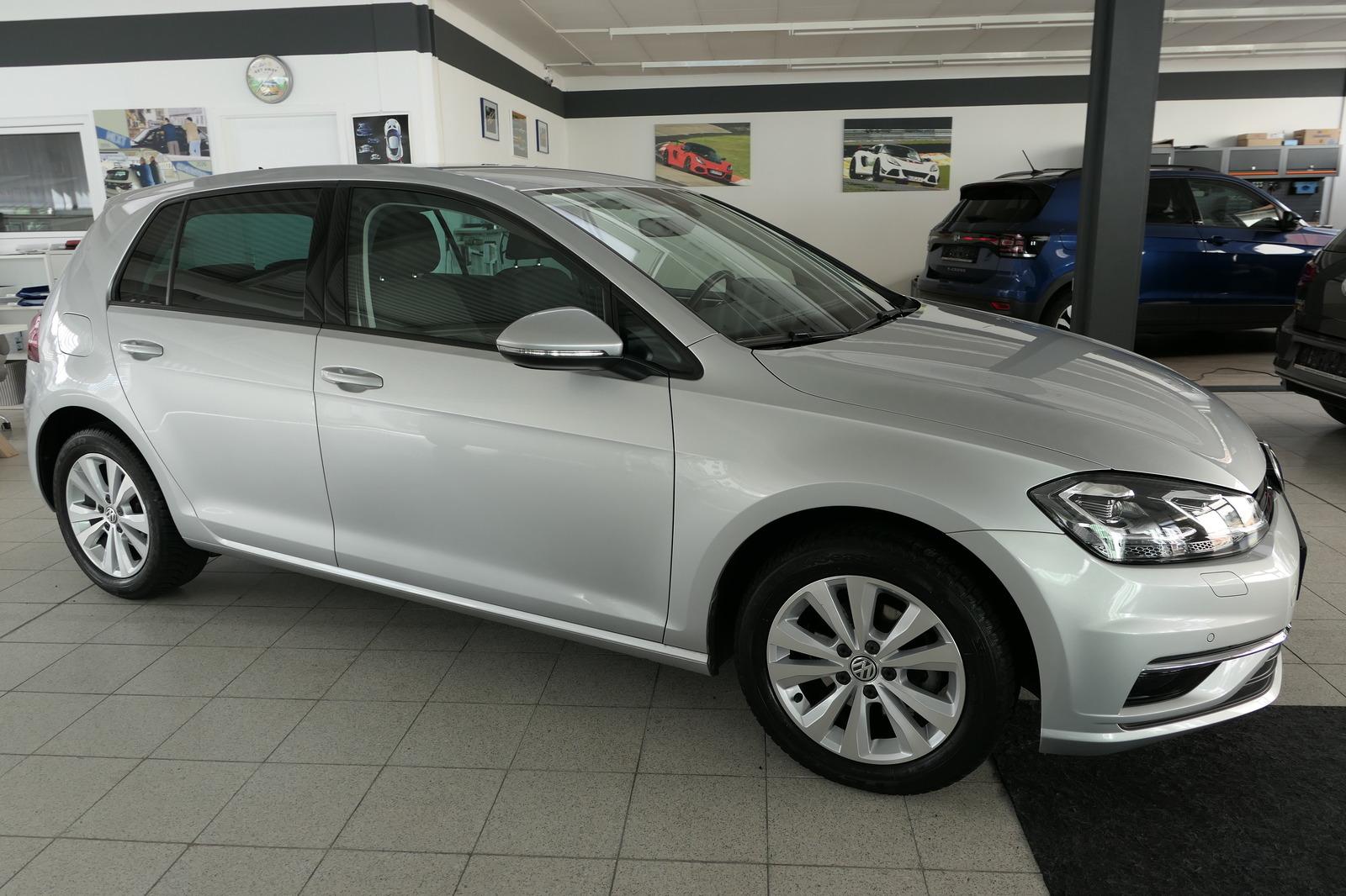 Volkswagen Golf VII Comfortline DSG 37000km Top Ausstattung