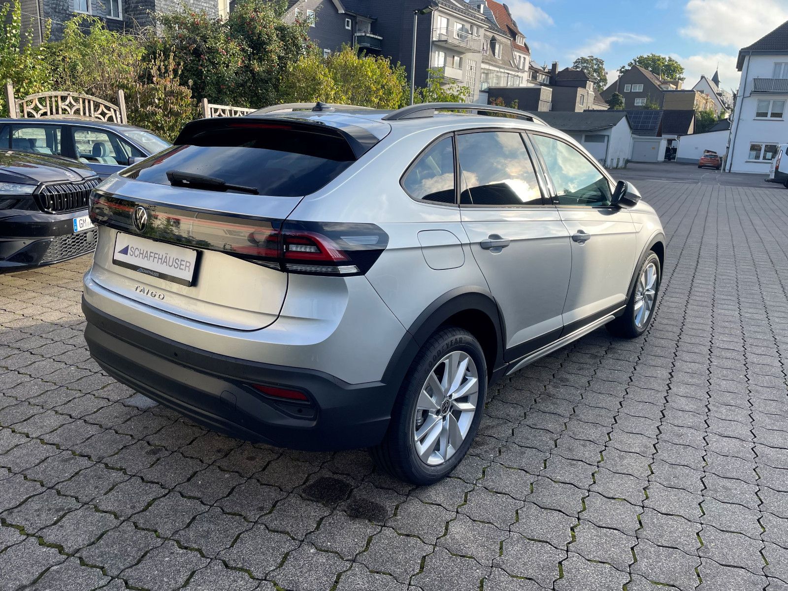 Fahrzeugabbildung Volkswagen Taigo Life 1.5 DSG DAB SHZ IQLED ALU KAM 30% UPE