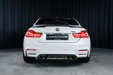 BMW M4 - 5