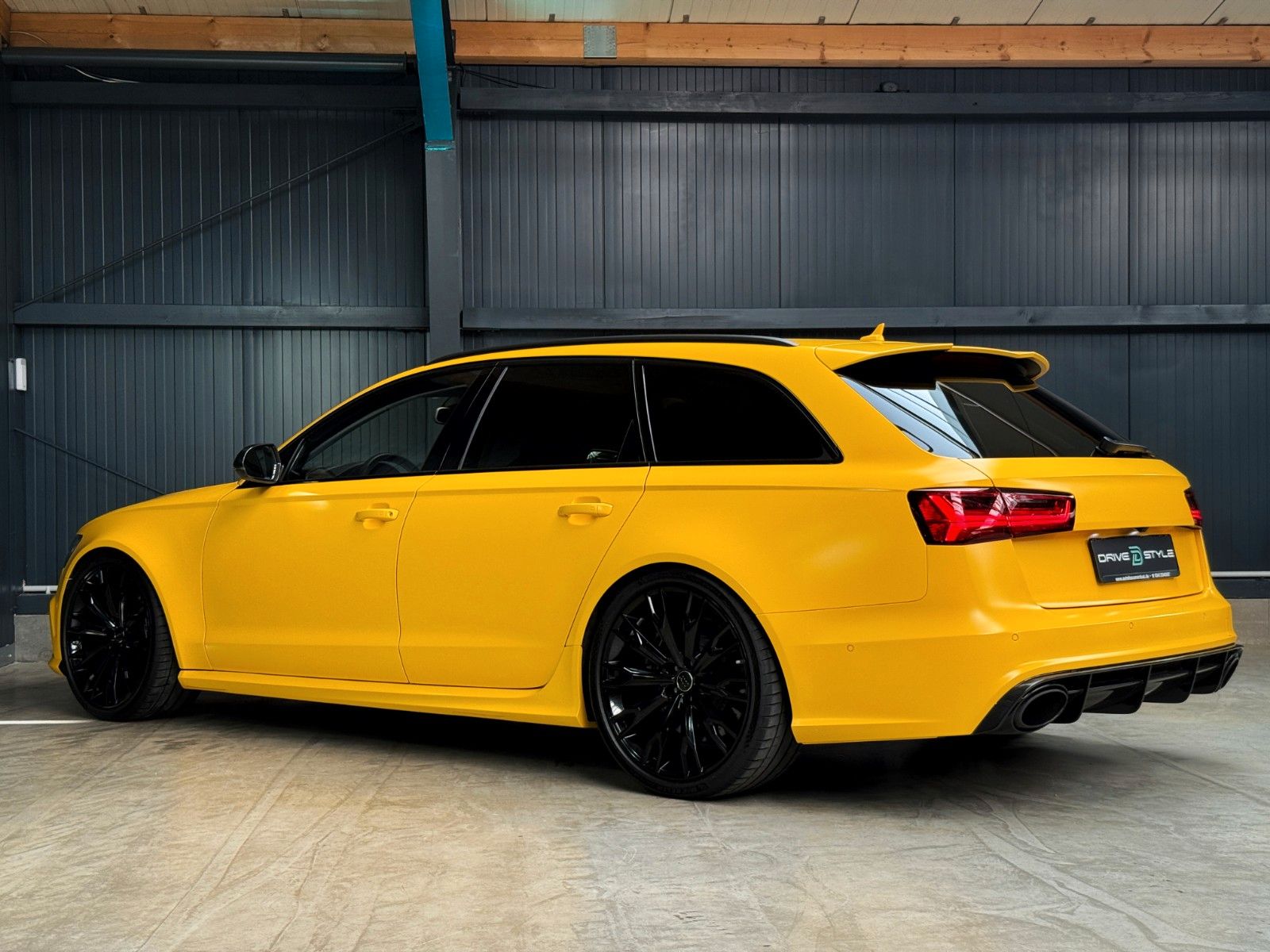 Fahrzeugabbildung Audi RS6 RS 6 Avant 4.0 TFSI quattro