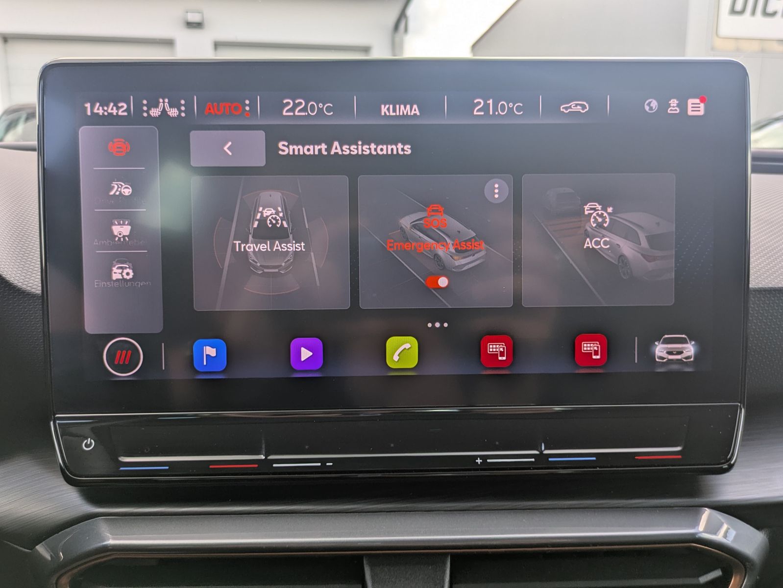 Fahrzeugabbildung CUPRA Leon 1.5 eTSI DSG MATRIX-LED*ACC*AHK*KAMERA*18"