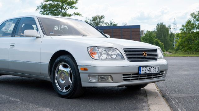 Lexus LS400, 03/2000, V8, 4.0L, 173 128 km