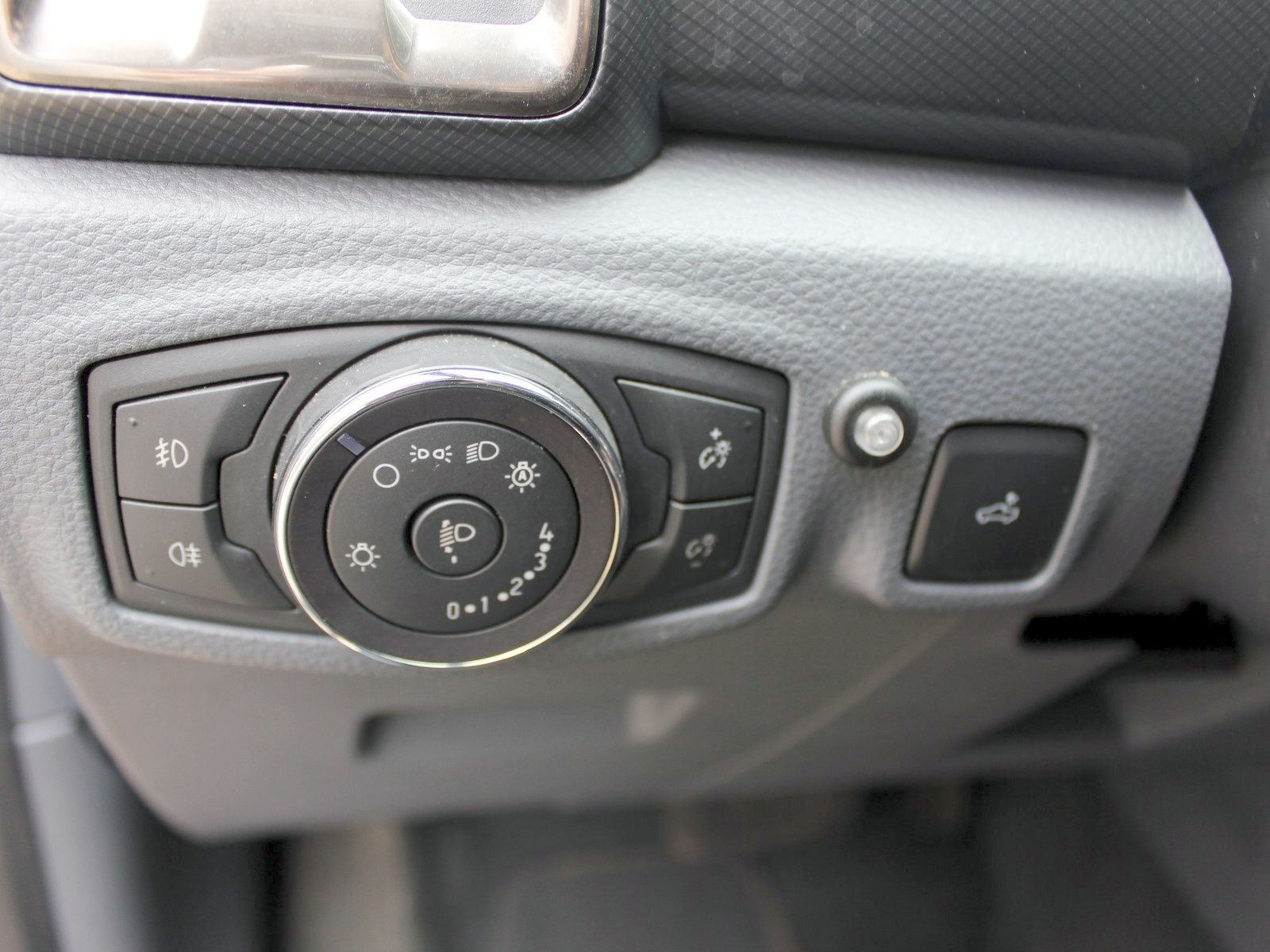 Fahrzeugabbildung Ford Ranger Wildtrak Doppelkabine 4x4 3,2 TDCi