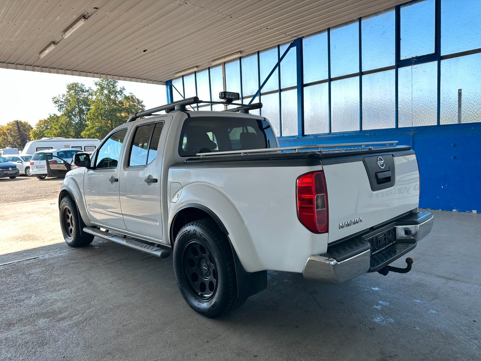 NISSAN NAVARA 3.0 V6 DCI 231ch 4X4 - BVA - CUIR - TOIT OUVRANT - CAMÉRA DE RECUL - ATTELAGE 3,5T