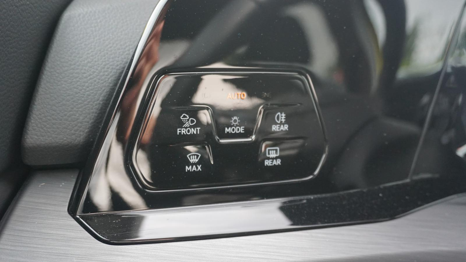 Volkswagen Golf VIII 1.5 eTSI DSG Style LED Navi ACC Kamera, миниатюра 21